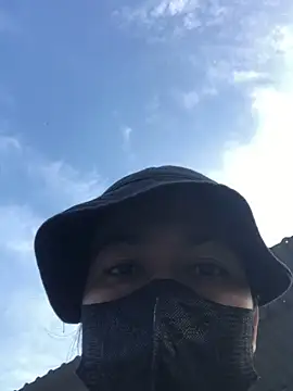 2HotAsain4u online show from 4, 1, 2025