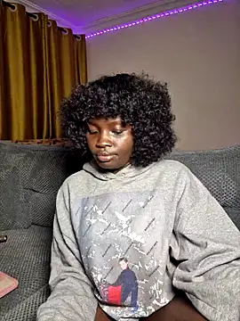 Mon cherrie  online show from 9, 9, 2025