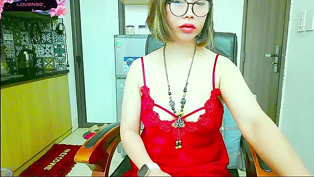 Miu-Le online show from 9, 10, 2025