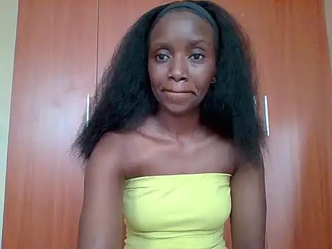 Snapshot of sexy_darleen23 chatting on 10, 10, 2025 sexy darleen23 online show from 10, 10, 2025