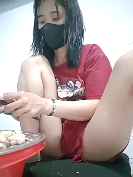 Snapshot of Xaoxang chatting on 13, 10, 2025 Xaoxang online show from 13, 10, 2025