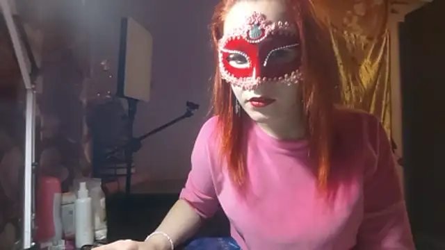  Kitti  online show from 16, 11, 2025