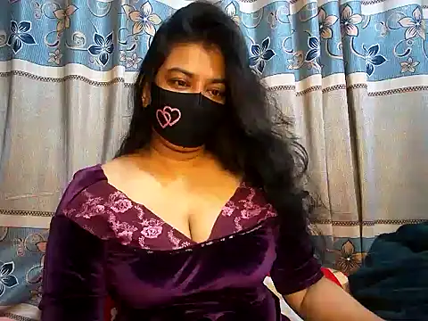 A-sweetgirl online show from 10, 3, 2025