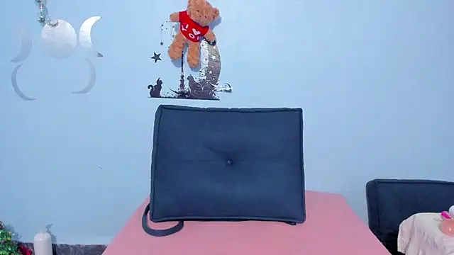  luna  sweet  online show from 9, 10, 2025