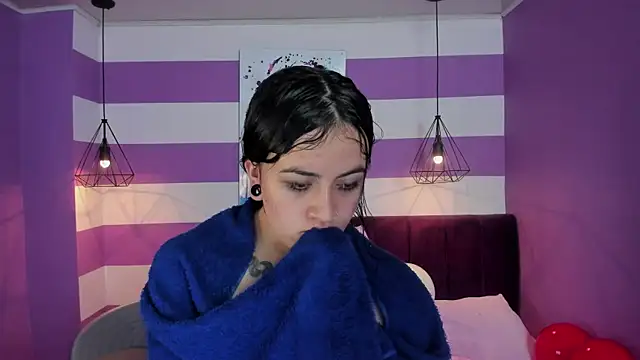 Snapshot of Alli_cooper chatting on 14, 2, 2025 Alli cooper online show from 14, 2, 2025