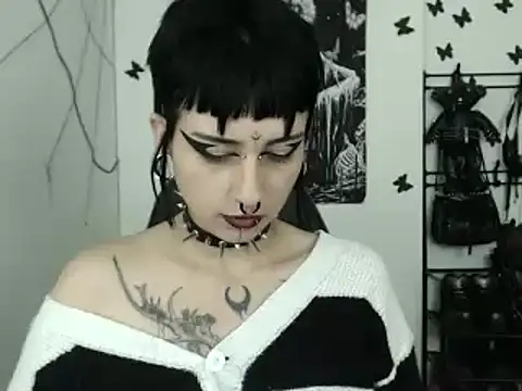 Snapshot of n0sferatus__ chatting on 29, 10, 2025 n0sferatus online show from 29, 10, 2025