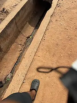 Black-mamba-madingo online show from 16, 11, 2025