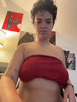 Snapshot of rafamarianoofc chatting on 12, 11, 2025 rafamarianoofc online show from 12, 11, 2025