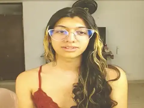 engielphoenis14 online show from 6, 12, 2024