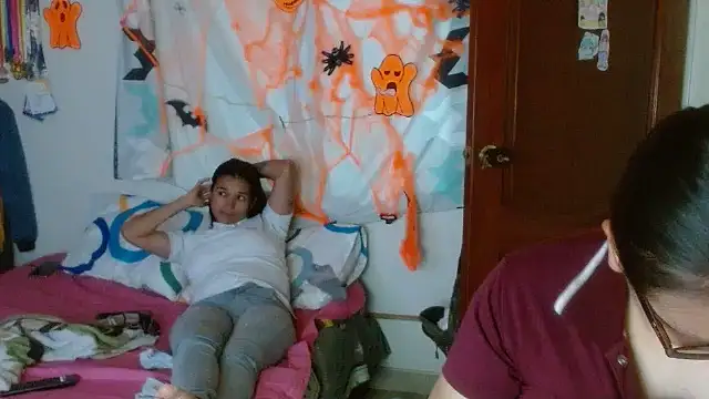 Snapshot of clayre_and_jill chatting on 30, 10, 2025 clayre and jill online show from 30, 10, 2025