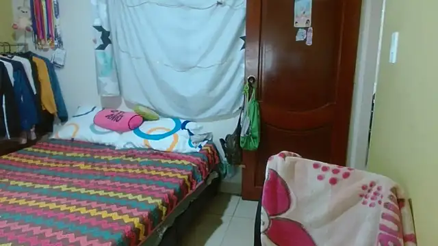 Snapshot of clayre_and_jill chatting on 4, 11, 2025 clayre and jill online show from 4, 11, 2025