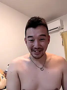 Snapshot of KOUHEY2023 chatting on 4, 2, 2025 KOUHEY2023 online show from 4, 2, 2025