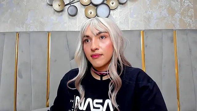 Snapshot of TomLondon_ chatting on 29, 1, 2025 TomLondon online show from 29, 1, 2025