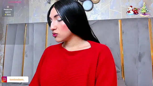 Snapshot of TomLondon_ chatting on 1, 2, 2025 TomLondon online show from 1, 2, 2025