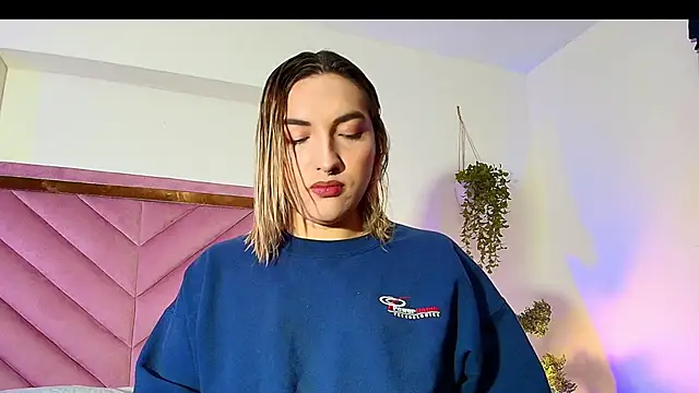 Snapshot of TomLondon_ chatting on 29, 9, 2025 TomLondon online show from 29, 9, 2025