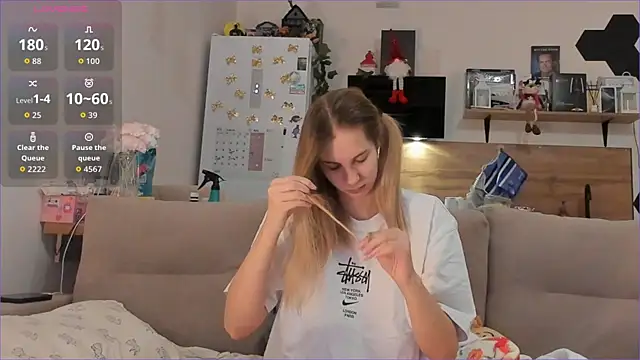 Girl alone home online show from 13, 1, 2026