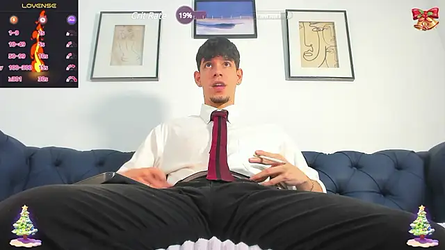 Snapshot of BRAYHAMBROWN chatting on 2, 12, 2024 BRAYHAMBROWN online show from 2, 12, 2024