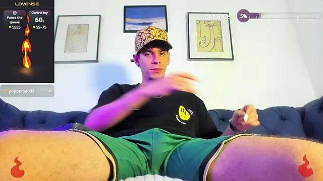 Snapshot of BRAYHAMBROWN chatting on 8, 2, 2025 BRAYHAMBROWN online show from 8, 2, 2025