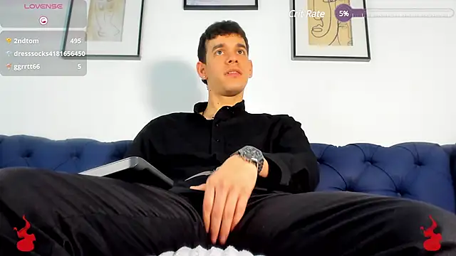 Snapshot of BRAYHAMBROWN chatting on 8, 3, 2025 BRAYHAMBROWN online show from 8, 3, 2025