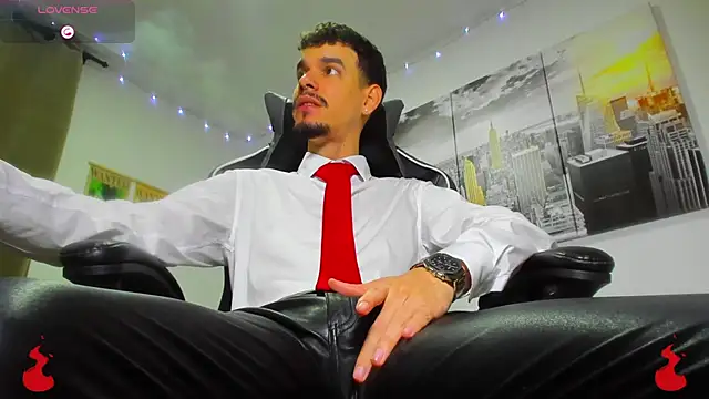 Snapshot of BRAYHAMBROWN chatting on 2, 11, 2025 BRAYHAMBROWN online show from 2, 11, 2025