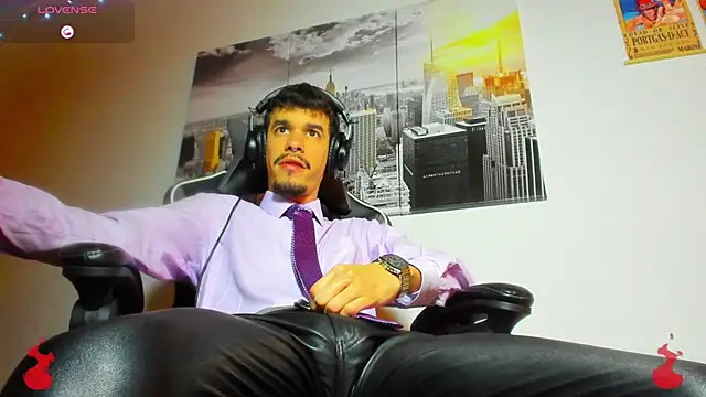 Snapshot of BRAYHAMBROWN chatting on 17, 11, 2025 BRAYHAMBROWN online show from 17, 11, 2025