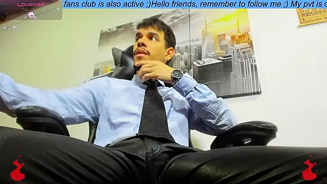 Snapshot of BRAYHAMBROWN chatting on 21, 11, 2025 BRAYHAMBROWN online show from 21, 11, 2025