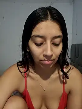 BrittanyDiaz online show from 5, 2, 2025