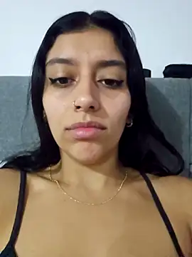 Snapshot of BrittanyDiaz chatting on 10, 11, 2025 BrittanyDiaz online show from 10, 11, 2025