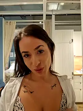 Snapshot of LydiaMaus96 chatting on 10, 10, 2025 LydiaMaus96 online show from 10, 10, 2025