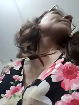 karlamorris  online show from 7, 1, 2025