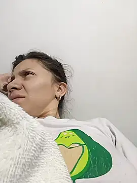 karlamorris  online show from 8, 1, 2025