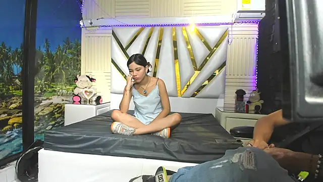 Ashley James online show from 21, 10, 2025