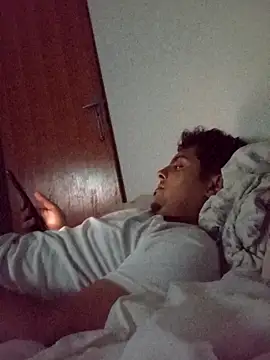 Snapshot of Pau_moreno23 chatting on 26, 2, 2025 Pau moreno23 online show from 26, 2, 2025