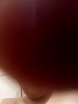 Snapshot of Pau_moreno23 chatting on 28, 11, 2025 Pau moreno23 online show from 28, 11, 2025