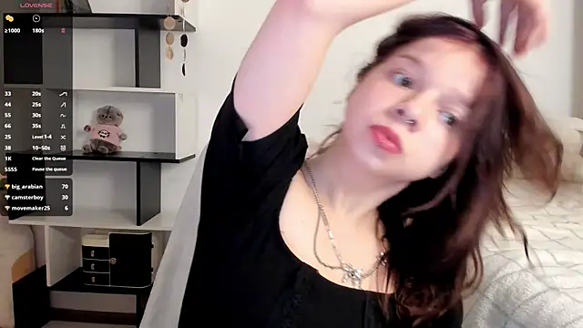 Snapshot of crystal_lilith chatting on 12, 2, 2025 crystal lilith online show from 12, 2, 2025