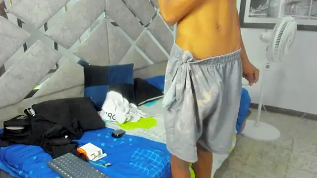 EvaxEmma online show from 8, 1, 2026