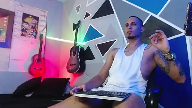 MagnusFrost online show from 20, 10, 2025