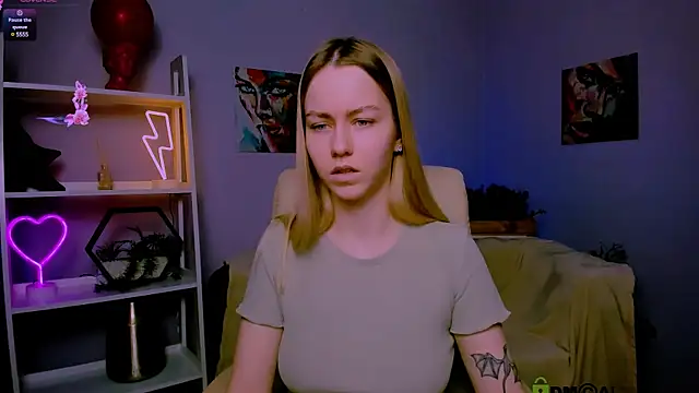 mary mooore online show from 24, 2, 2025