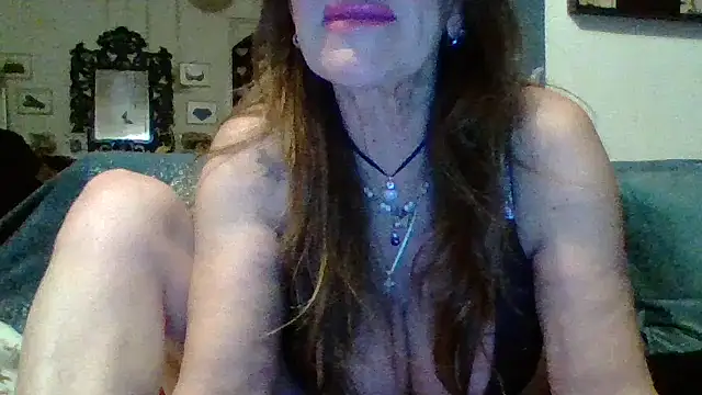 Snapshot of gildamilf chatting on 10, 3, 2026 gildamilf online show from 10, 3, 2026