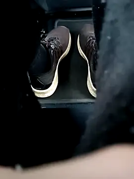 NudeYogaBoy online show from 22, 3, 2025