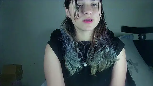 Snapshot of Elith_20 chatting on 27, 1, 2025 Elith 20 online show from 27, 1, 2025