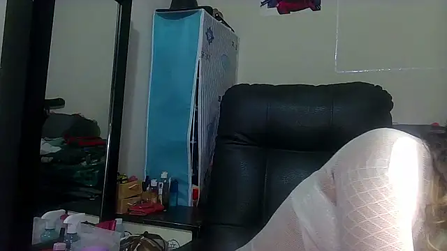 Snapshot of Elith_20 chatting on 23, 2, 2025 Elith 20 online show from 23, 2, 2025