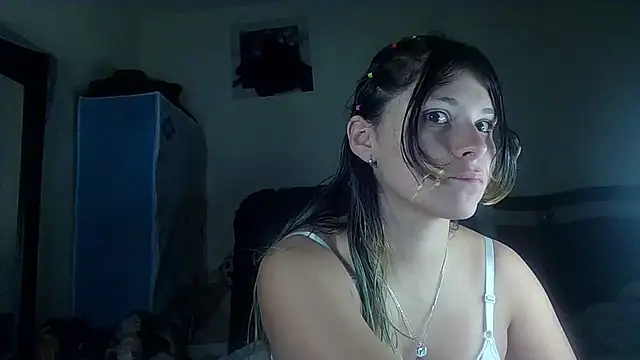 Snapshot of Elith_20 chatting on 17, 3, 2025 Elith 20 online show from 17, 3, 2025