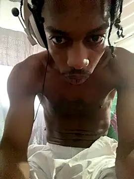 Larry-n-clouds online show from 16, 12, 2025