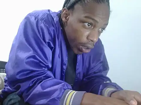 Snapshot of Larry-n-clouds chatting on 9, 2, 2026 Larry-n-clouds online show from 9, 2, 2026