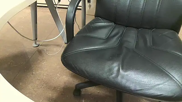 alessandroman2114 online show from 14, 11, 2025