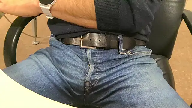 alessandroman2114 online show from 27, 11, 2025