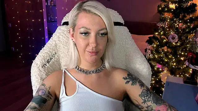 tykioty Miley online show from 22, 12, 2025