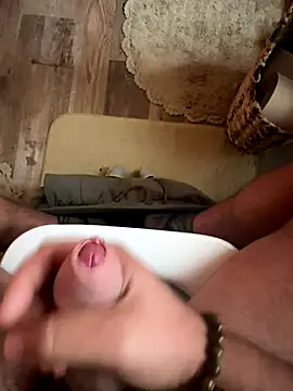 Snapshot of AreiasTuga chatting on 14, 11, 2025 AreiasTuga online show from 14, 11, 2025