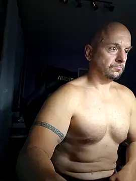 Snapshot of Sports-beast chatting on 8, 9, 2025 Sports-beast online show from 8, 9, 2025